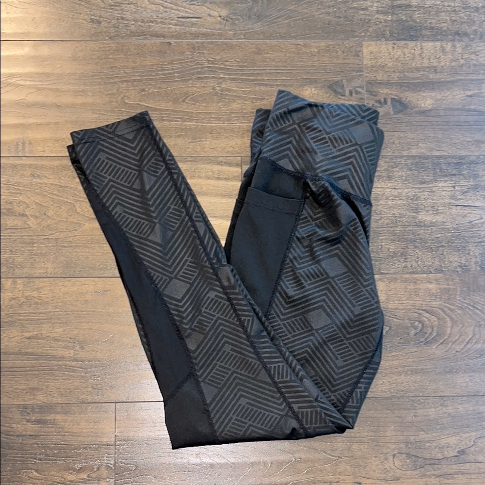 La +Image Geo Pattern Leggings
